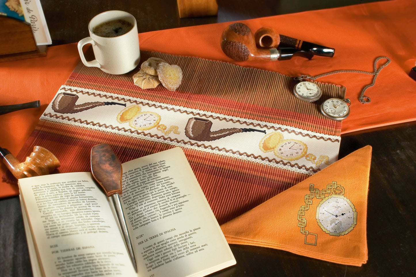 Pack 4 grilles broderie point de croix : fête des pères, montres à gousset et objets Belle Époque. Imprimées sur 10 pages. Réf. DMC incluses.