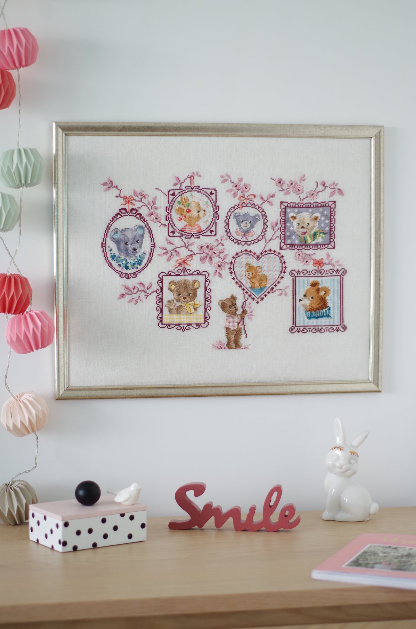 Grille de broderie point de croix imprimée avec symboles et couleurs DMC – Ours en peluche, 6 pages