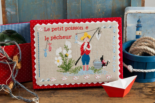 12 grilles broderie point de croix : Douceur des contes d’enfance par Lili Violette. 100×100 pts, env. 18,2×18,2 cm. Lin 11 fils/cm ou Aïda 5,5 pts/cm. DMC.