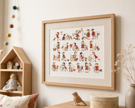 Grille point de croix abécédaire par Perrette Samouiloff. Petites filles, fleurs et animaux en tons rouges et mauves. 248 x 264 points. Idéale pour chambre d'enfant.