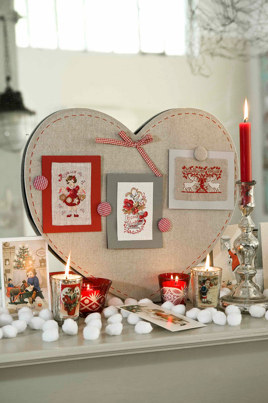Grille point de croix C'est Vous l'Artiste par Création Point de Croix. 10 objets déco de Noël brodés, DMC sur 8 pages. Pampille, manique, bougie, cartes et plus.
