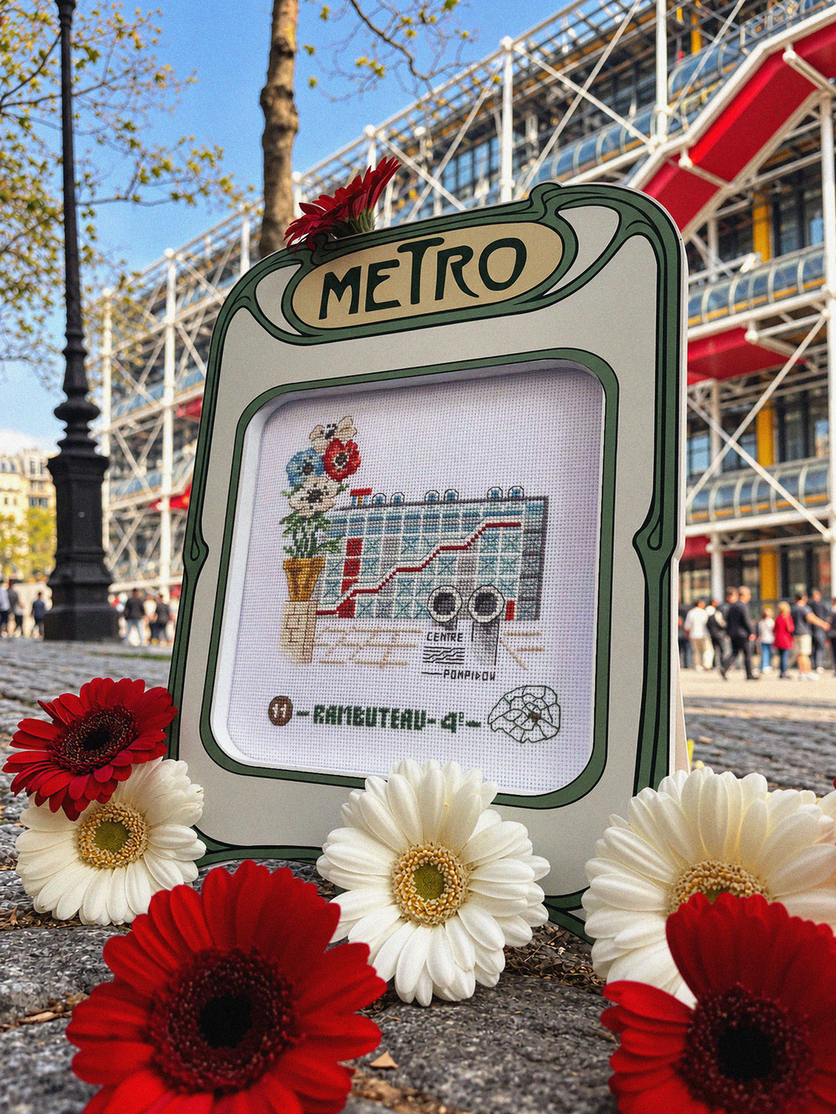 Brodez Paris au fil des saisons avec 12 grilles de Véronique Enginger. Calendrier-agenda et livret de 48 pages, motifs au point de croix sur Aïda 7.